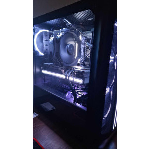 Sistem be quiet 500fx i9 14900k amd 7800xt noctua nh d15 black ssd kingston ram kingston fury A