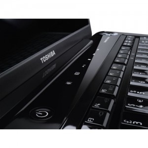 Toshiba Satellite A300D-11V Turion 64 X2 TL-60 2GHz Vista Home Premium