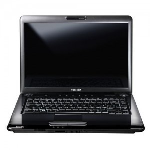 Toshiba Satellite A300D-11V Turion 64 X2 TL-60 2GHz Vista Home Premium