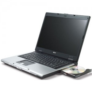 Acer Aspire 5101ANWLMI  Turion 64 MK36 2GHz