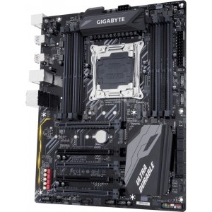 GIGABYTE X299 UD4