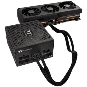 Thermaltake Splitter 8-pin ATX Male - 12+4-pin PCI-E Gen 5 Male