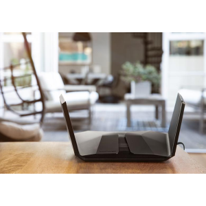 NetGear 2.5Gigabit Nighthawk RAX200 Tri-Band WiFi 6