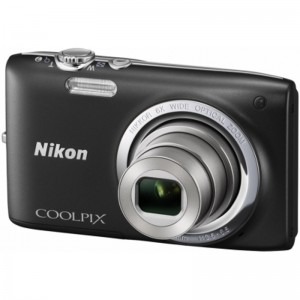 Nikon COOLPIX S2700 negru + Card Lexar 4GB + Husa