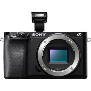Sony Alpha 6100 Body Black + Obiectiv E PZ 16-50 mm F3.5-5.6 OSS II