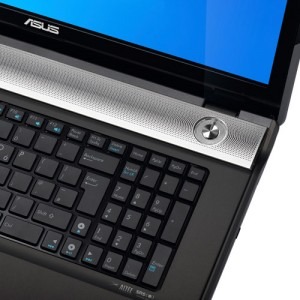 ASUS N71JA-TY019V Core i5 430M 2.26GHz 7 Home Premium