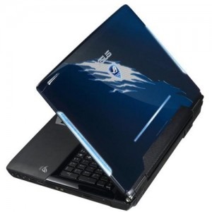 ASUS G51J-IX105V 3D Core i7 720QM 1.6GHz 7 Home Premium