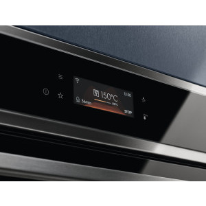 Electrolux EOC8P39WX, Electric, 72 L, Autocuratare pirolitica, SteamCrisp, Grill, Timer, Clasa A+, Inox