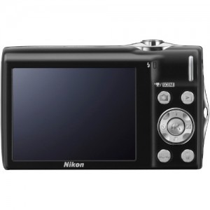 Nikon CoolPix S3000 black + card 4GB + geanta CS-S01