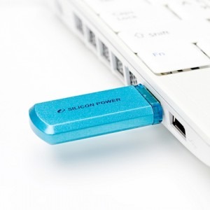 Silicon Power Helios 101 8GB albastru