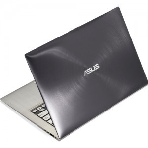 ASUS 13.3'' Zenbook UX31E-RY010V Core i7 2677M 1.8GHz 4GB 256GB HD 3000 Win 7 Home