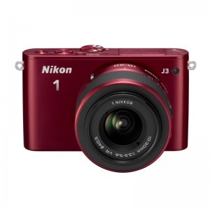 Nikon 1 J3 +1 Nikkor VR 10-30mm f/3.5 - 5.6 rosu