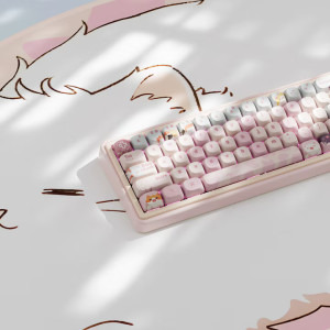 QwertyKey 65 Pro Bliss RGB Pink Liniar Prelubrifiat V2 Switch Mecanica