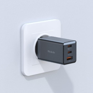 Mcdodo Mini Pro Fast Charger, 1x USB, 2x USB-C, 67W, Black + Cablu USB-C la USB-C, 2m, Black