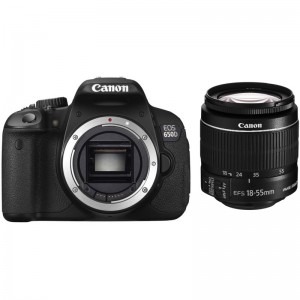 Canon EOS 650D negru + obiectiv EF-S 18-55mm f/3.5-5.6 DC III