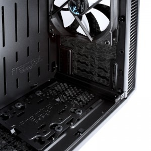 Fractal Design Define Nano S Window