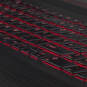 Toshiba Gaming 17.3'' Qosmio X70-B-10T, FHD, Procesor Intel® Core™ i7-4720HQ 2.60 GHz Haswell, 16GB, 1TB + 8GB SSH, Radeon R9 M265X 4GB, Win 8.1, Black