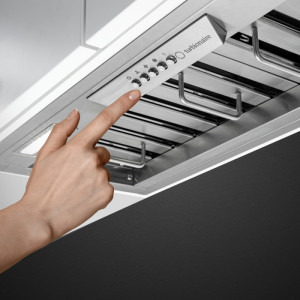 Turbionaire integrata THC75BPS, Putere de absorbtie 800 m3/h, Clasa A++, Iluminare LED, Filtre Baffle, Colector de grasimi, 75 cm, Inox