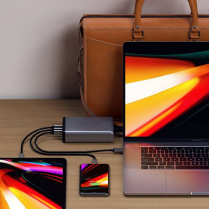 Satechi 108W USB-C MultiPort 1x USB-C PD, 2x USB 3.0, 1x Qualcomm 3.0, Space Grey