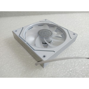 Ventilator AQIRYS Cetus 4P-12RB26W-ARGB Reverse Blade 120mm White