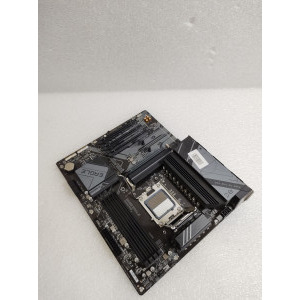 Placa de baza GIGABYTE B650 EAGLE