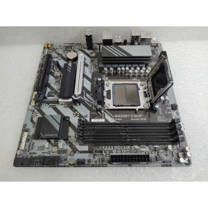 Placa de baza GIGABYTE B850M D3HP
